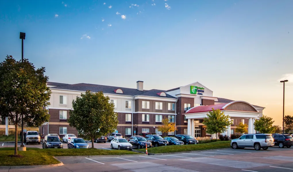 Holiday Inn Express Hotel & Suites Altoona-Des Moines by IHG hotel detail image 2