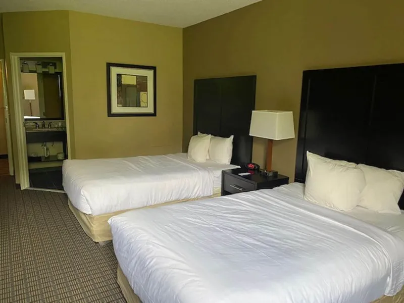 SureStay Plus by Best Western Jonestown Lebanon Valley hotel detail image 6