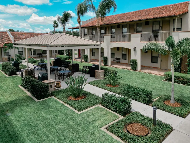 The Bungalows on Shary, Mission-McAllen hotel detail image 6