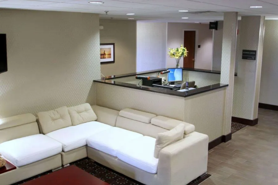 Hampton Inn Williamston hotel detail image 2