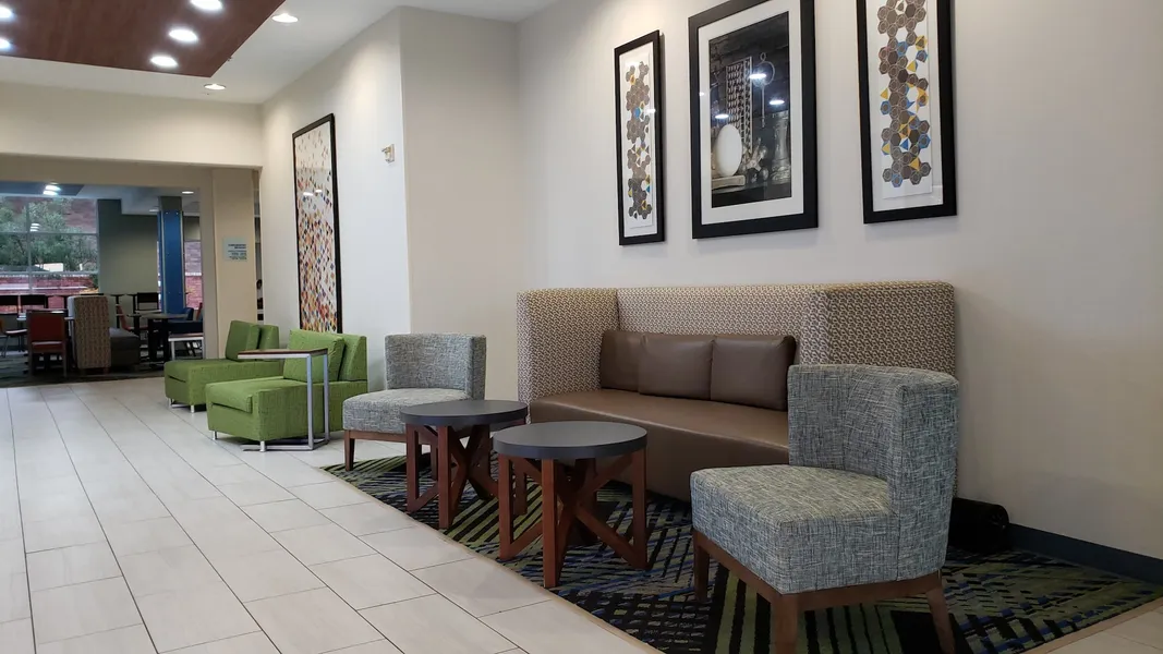 Holiday Inn Express Hotel & Suites Weslaco by IHG hotel detail image 6