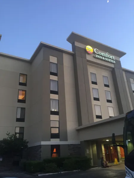 Comfort Inn & Suites Little Rock Airport hotel detail image 2
