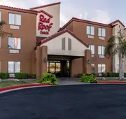 Red Roof Inn Phoenix North - I-17 at Bell Rd hotel detail image 3