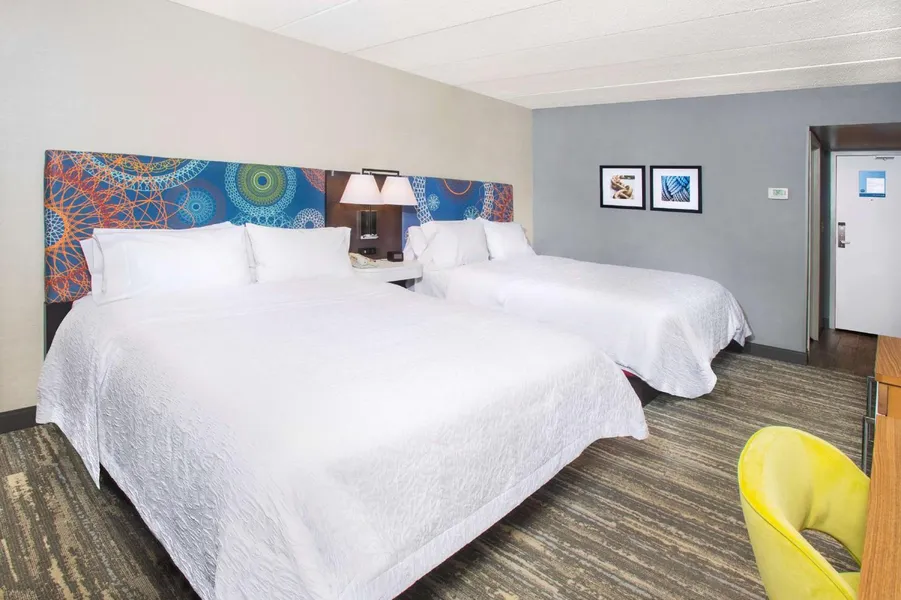 Hampton Inn & Suites Annapolis hotel detail image 6