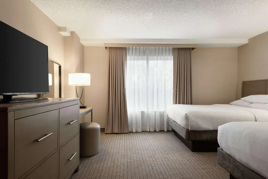 Embassy Suites by Hilton Cleveland Rockside hotel detail image 6
