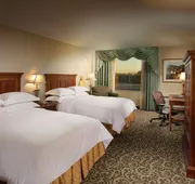DoubleTree by Hilton Lisle Naperville hotel detail image 5