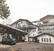 The Lodge at Vail, a RockResort by Vail Resorts hotel detail image 3