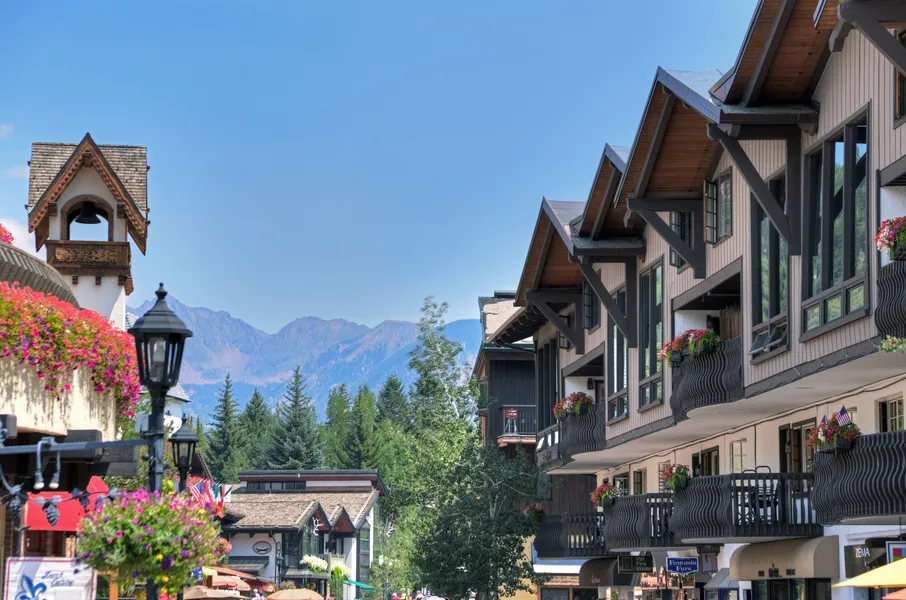 The Lodge at Vail, a RockResort by Vail Resorts hotel detail image 6