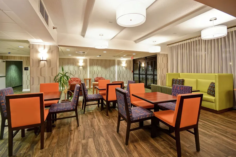 Hampton Inn I-75 Lexington/Hamburg Area hotel detail image 2