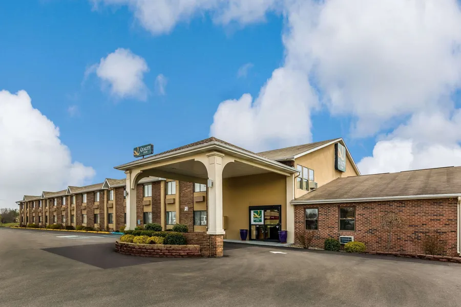Quality Inn I-74 Batesville hotel detail image 2