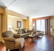 Clarion Inn & Suites University Center hotel detail image 7