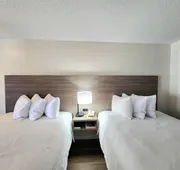 Days Inn by Wyndham San Marcos hotel detail image 7