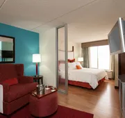 Hotel Indigo Chicago-Vernon Hills by IHG hotel detail image 7