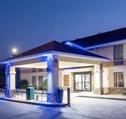 Days Inn & Suites by Wyndham Commerce hotel detail image 5