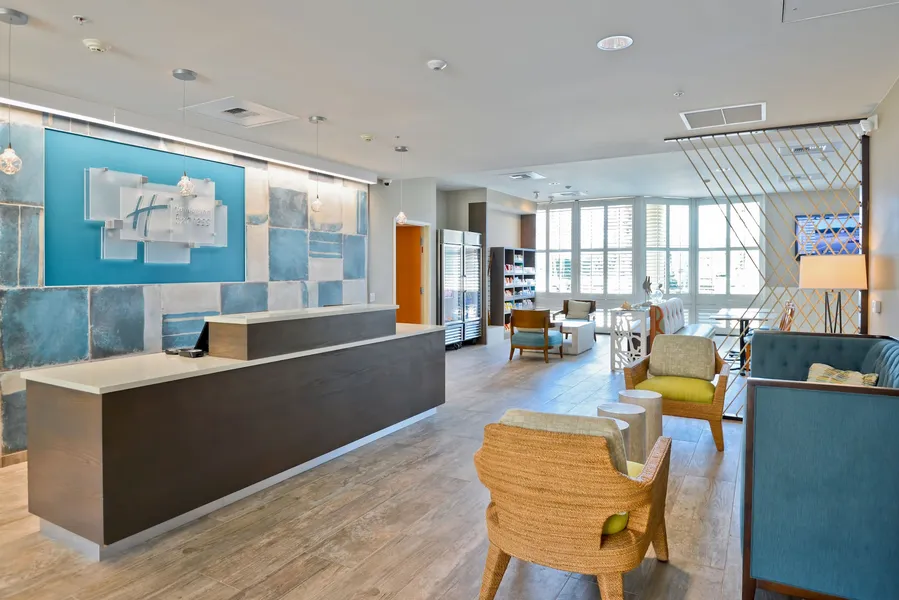 Holiday Inn Express Newport Beach by IHG hotel detail image 6