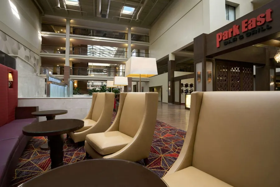 Embassy Suites by Hilton Cleveland Beachwood hotel detail image 6