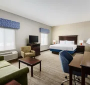 Hampton Inn & Suites West Sacramento hotel detail image 7