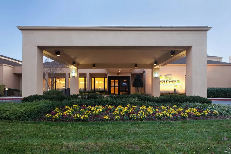 Courtyard by Marriott Rockville hotel detail image 2