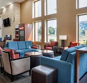 Comfort Suites Hagerstown Southeast hotel detail image 7