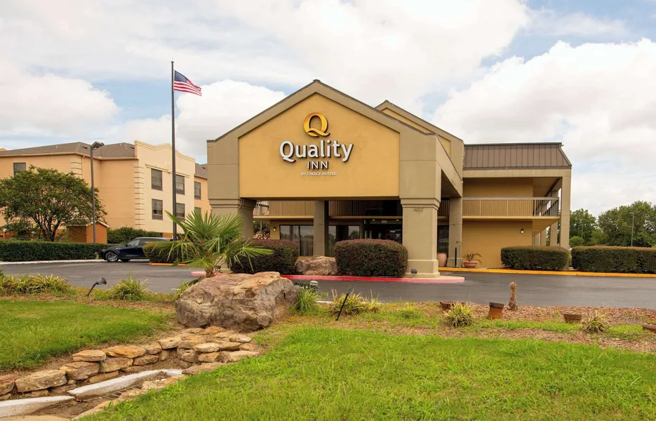 Quality Inn Monroe hotel detail image 2