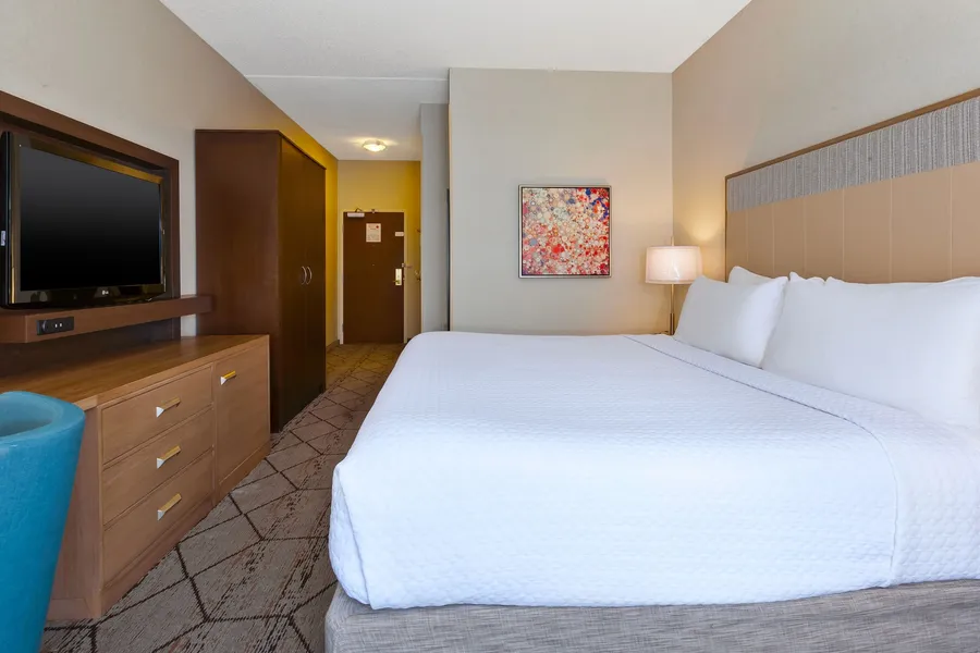 Crowne Plaza Columbus North- Worthington by IHG hotel detail image 6