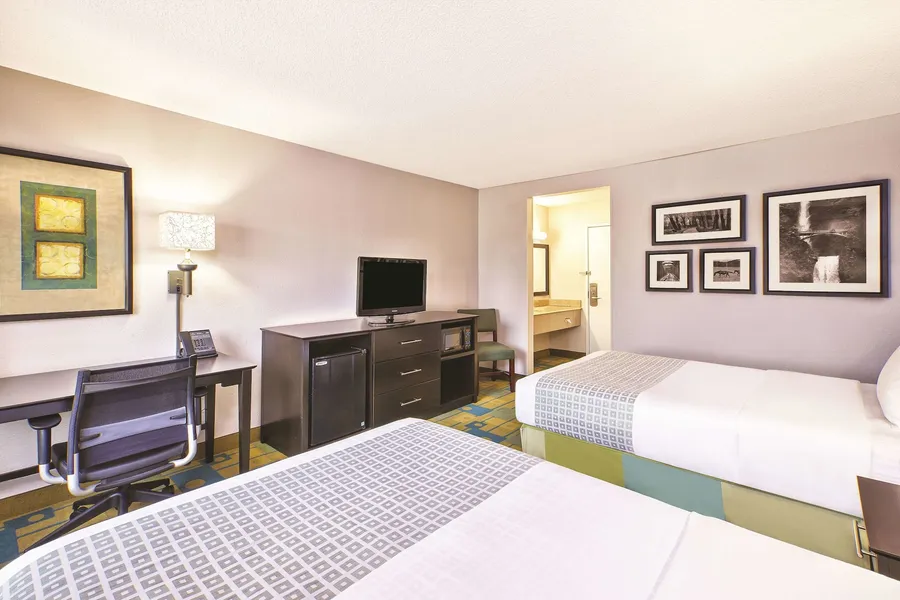 La Quinta Inn by Wyndham Toledo Perrysburg hotel detail image 6