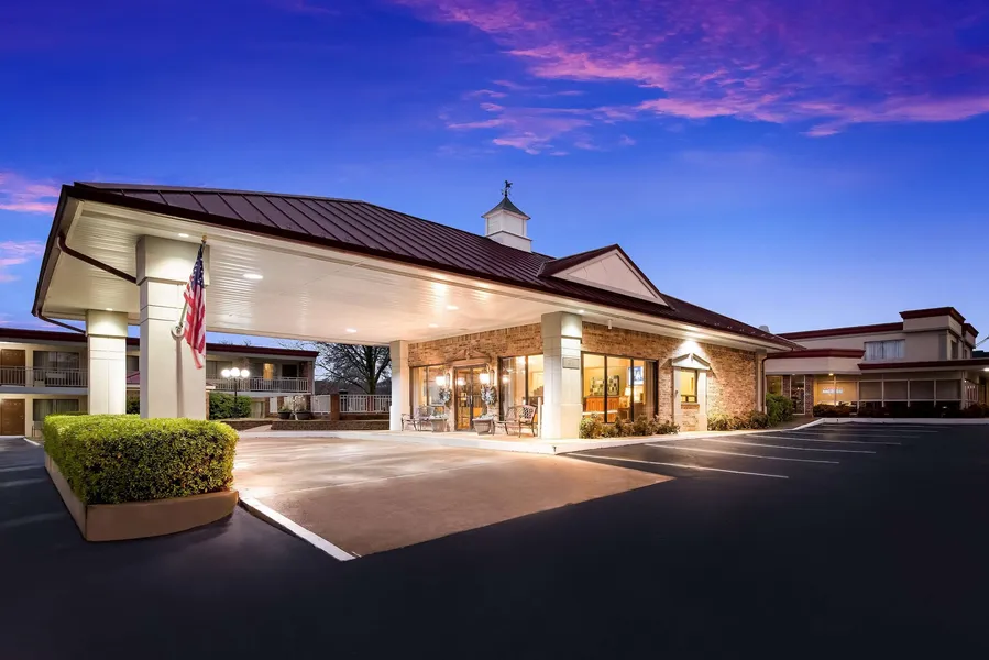 Best Western Winners Circle hotel detail image 2