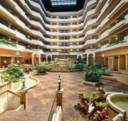 Embassy Suites by Hilton Greensboro Airport hotel detail image 4