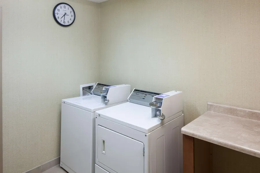 Hampton Inn & Suites Cedar Rapids - North hotel detail image 6