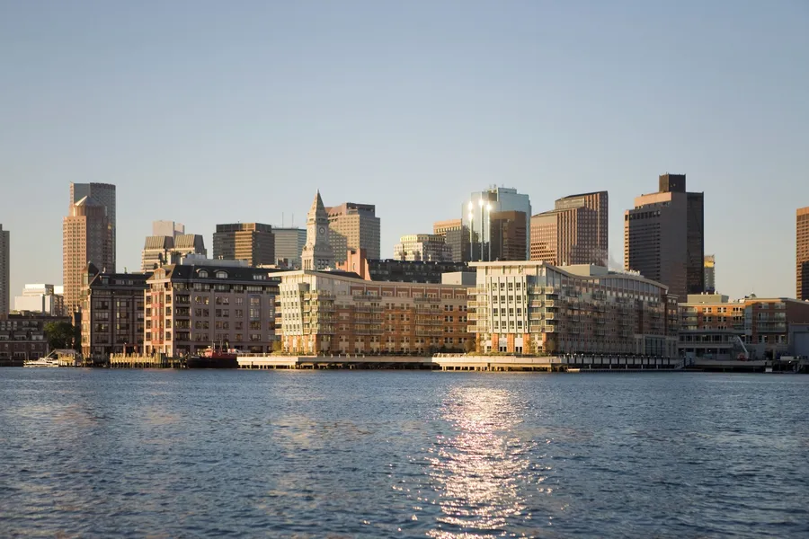 Battery Wharf Hotel, Boston Waterfront hotel detail image 2