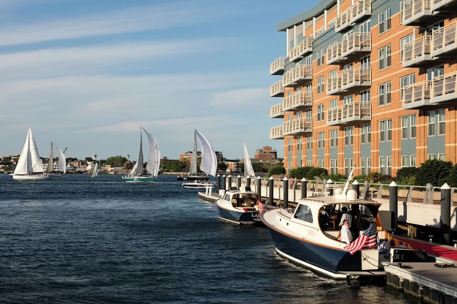 Battery Wharf Hotel, Boston Waterfront hotel detail image 6