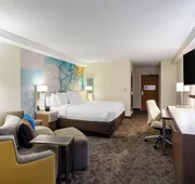 Courtyard by Marriott Miami Downtown hotel detail image 7