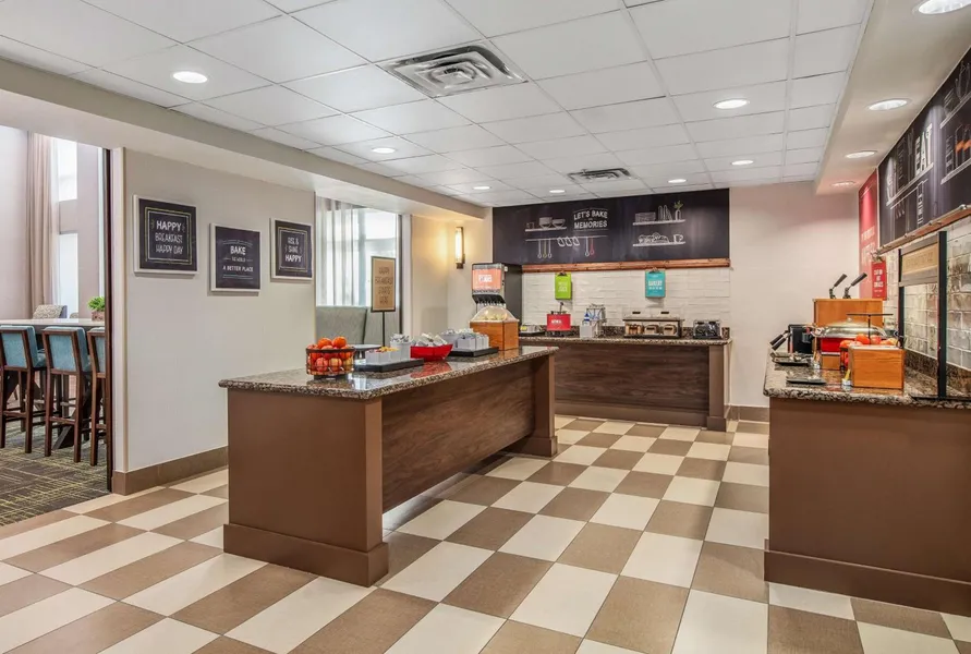 Hampton Inn & Suites-Dallas Allen hotel detail image 6