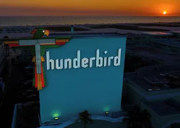Thunderbird Beach Resort hotel thumbnail 2