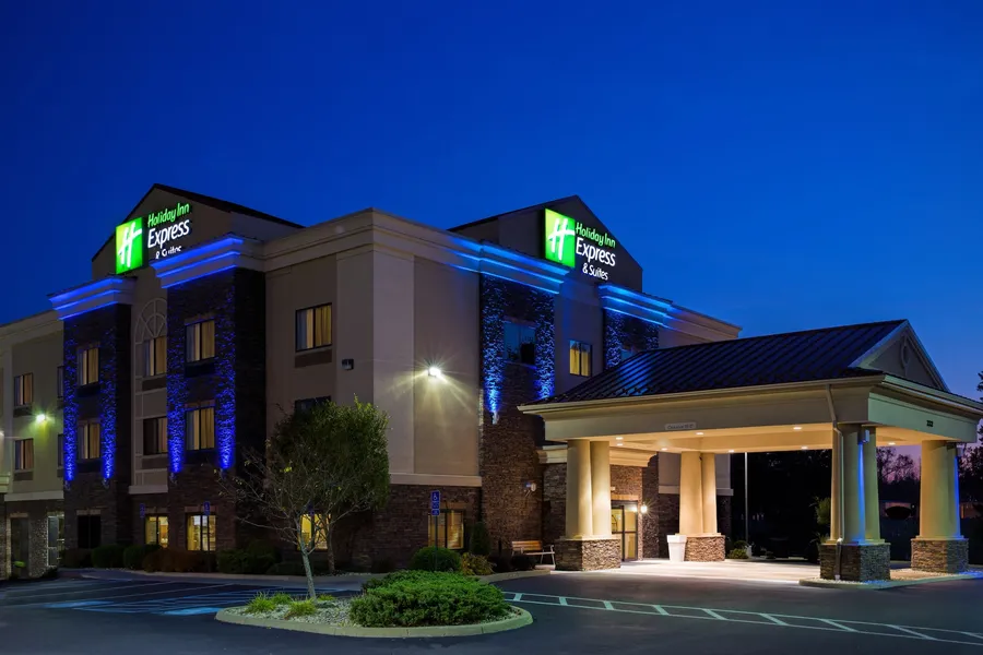Holiday Inn Express Hotel & Suites Lewisburg by IHG hotel detail image 2