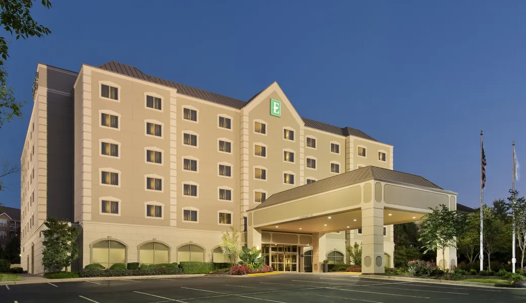 Embassy Suites by Hilton Dallas Near the Galleria hotel detail image 2