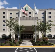 Embassy Suites by Hilton Dallas Near the Galleria hotel detail image 3