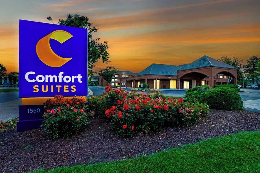 Comfort Suites Chesapeake - Norfolk hotel detail image 2