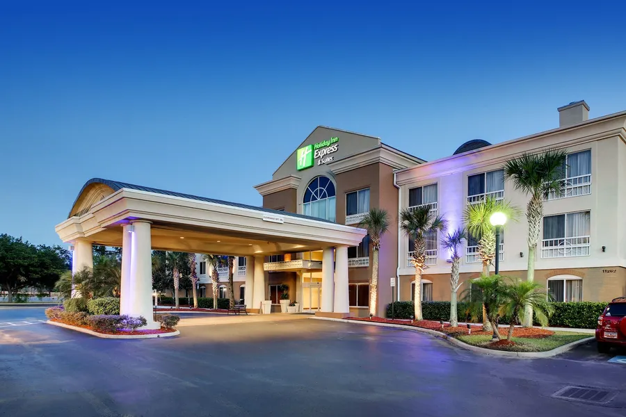 Holiday Inn Express Hotel & Suites Jacksonville South I-295 by IHG hotel detail image 2
