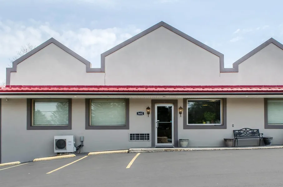 Econo Lodge Bellefonte I-99 hotel detail image 2