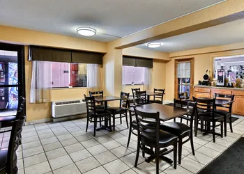Quality Inn Barkeyville hotel thumbnail 6