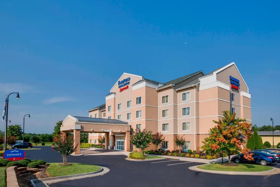 Fairfield Inn & Suites by Marriott South Hill hotel detail image 2