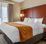 Comfort Suites Oshkosh West hotel detail image 4