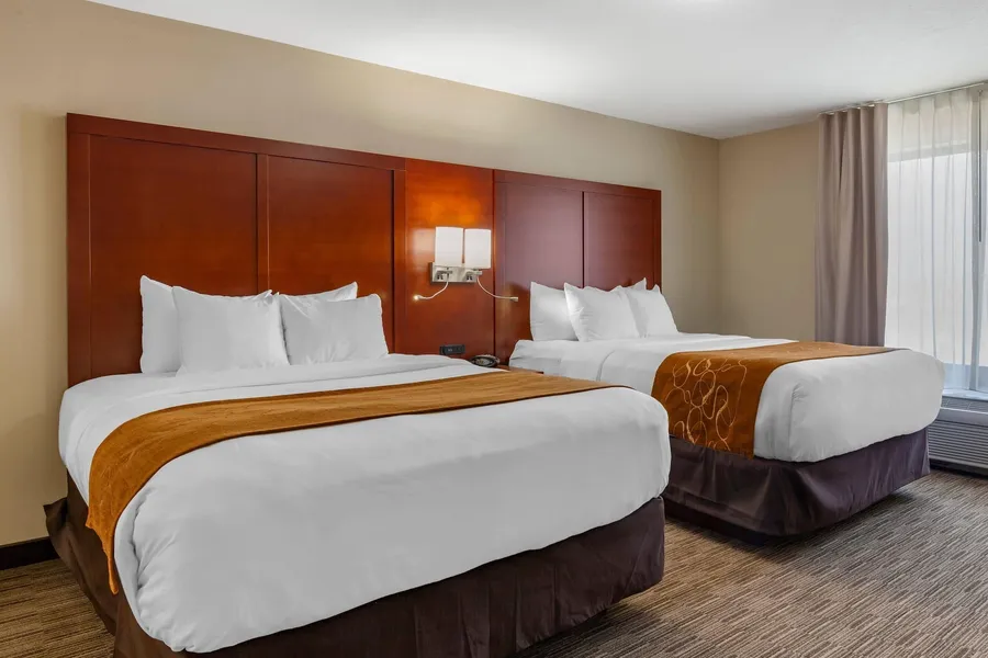 Comfort Suites Oshkosh West hotel detail image 6