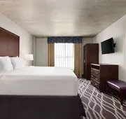 IBAN Dallas Park Central Hotel, Trademark by Wyndham hotel detail image 3