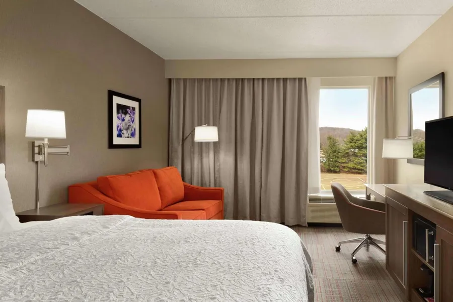 Hampton Inn Denville/Rockaway/Parsippany hotel detail image 2