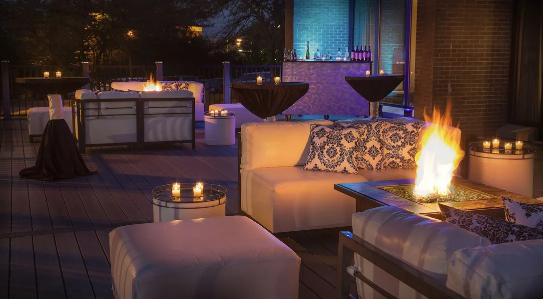 DoubleTree by Hilton Chicago - Oak Brook hotel detail image 6