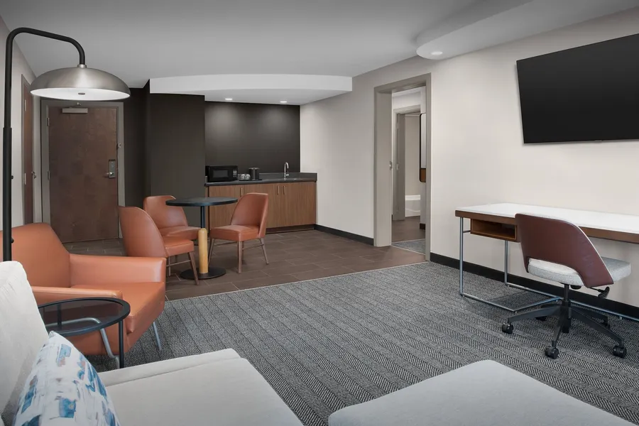 Courtyard Marriott Paso Robles hotel detail image 6