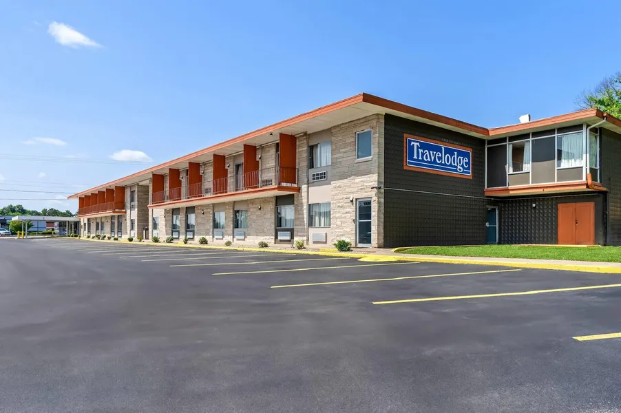Travelodge by Wyndham Bloomington hotel detail image 6