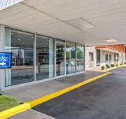 Travelodge by Wyndham Bloomington hotel detail image 7